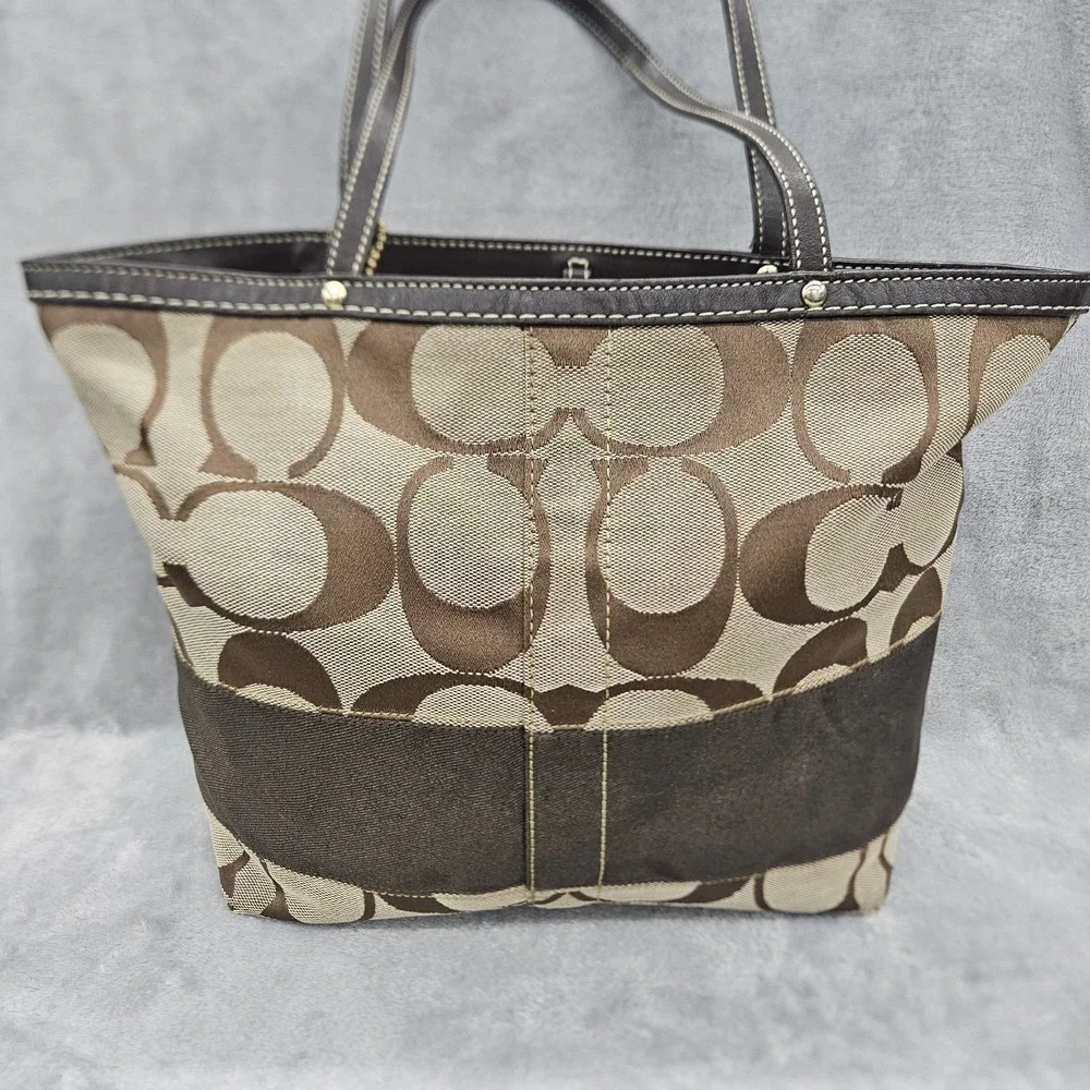 Coach Signature Tote Bag Bundle Brown Khaki Y2K Wristlet Glasses & Case 10124
